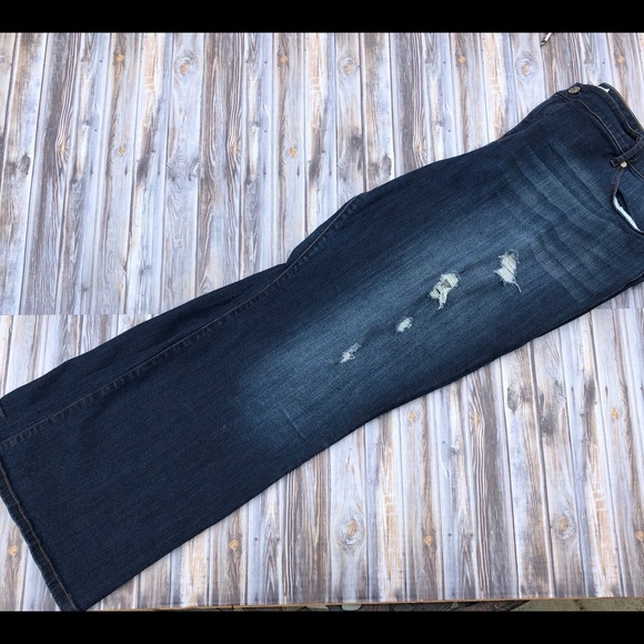 torrid Denim - Torrid Distressed Curvy Bootcut Jeans 24 R